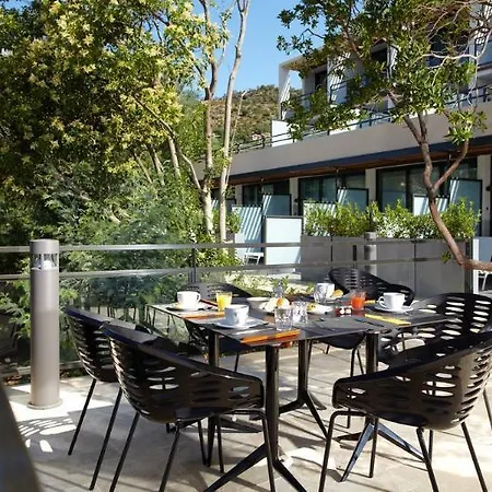Les Terrasses Du Bailli 3*